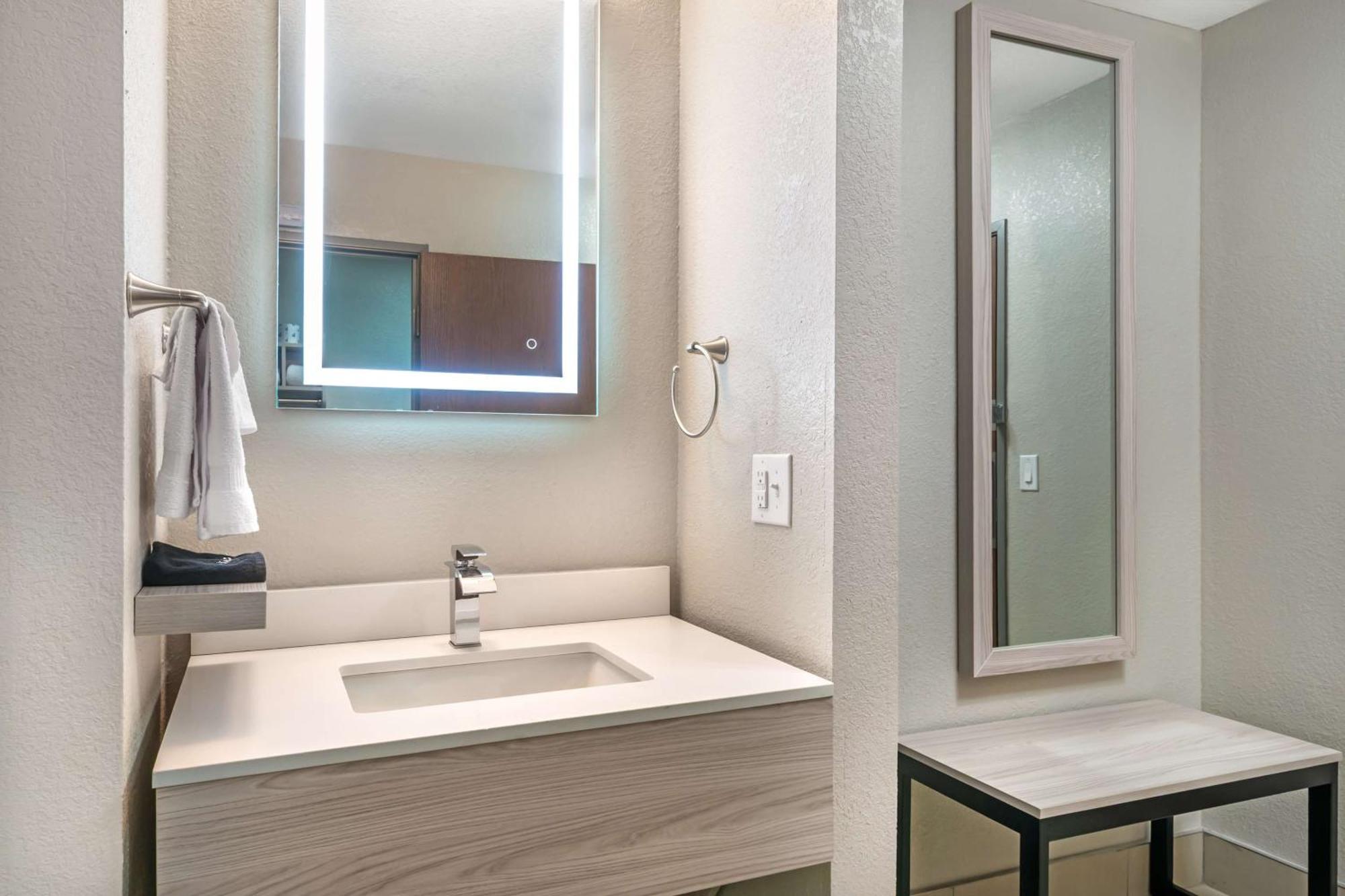 Best Western Wichita North Park City Zewnętrze zdjęcie